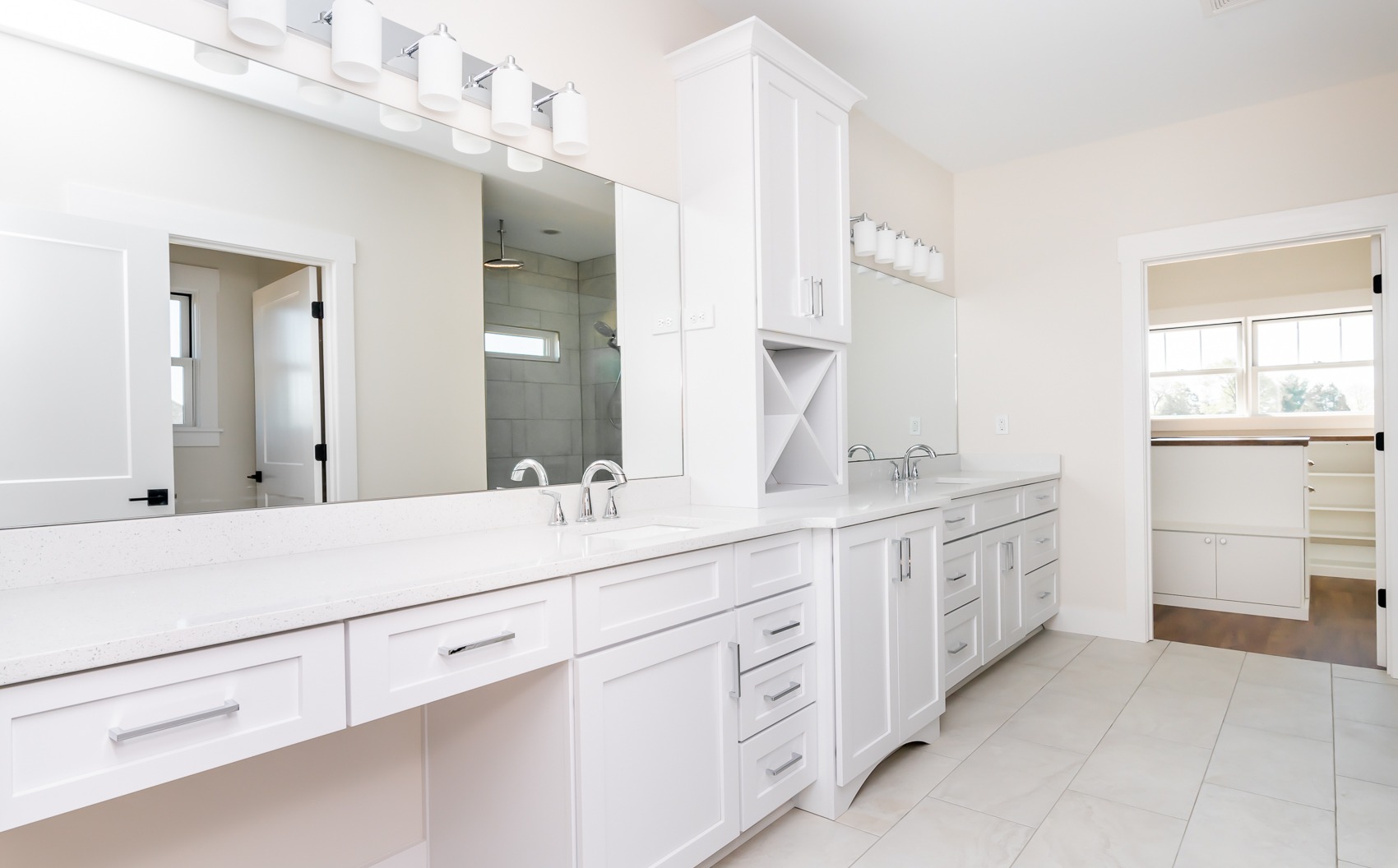 White bathroom vanities